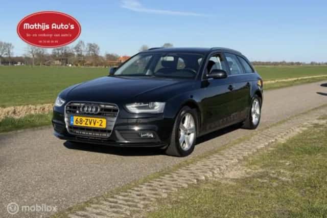 Audi A4 (2013) thumbnail 3