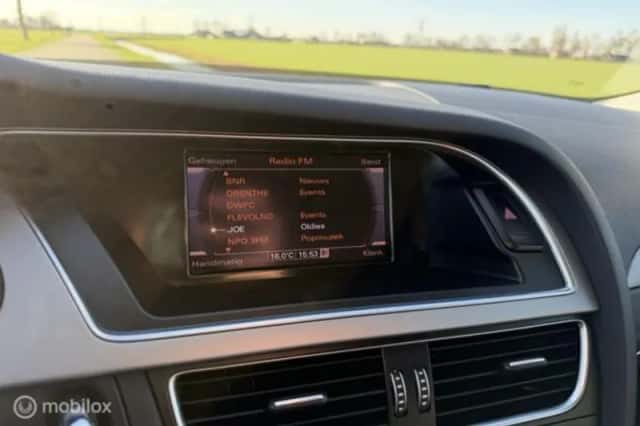 Audi A4 (2013) thumbnail 22