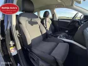 Audi A4 (2013) thumbnail 5