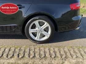 Audi A4 (2013) thumbnail 10