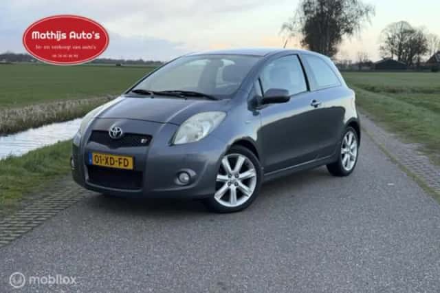 Toyota Yaris (2007) thumbnail 1