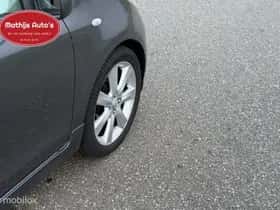 Toyota Yaris (2007) thumbnail 9