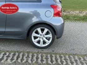 Toyota Yaris (2007) thumbnail 10