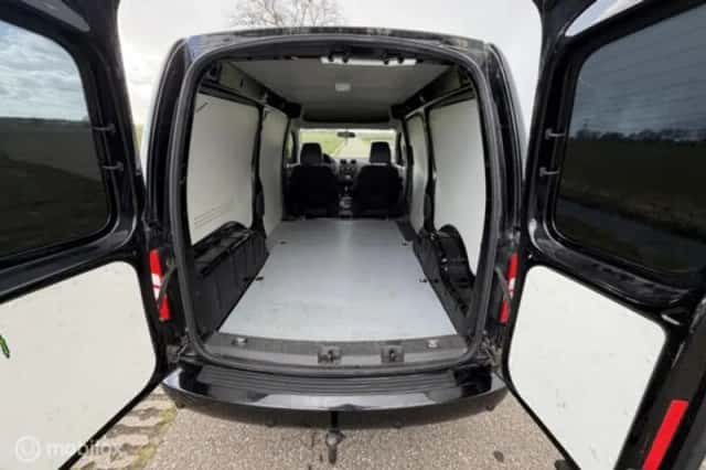 Volkswagen Caddy (2024) thumbnail 12