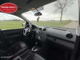 Volkswagen Caddy (2024) thumbnail 4
