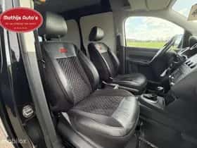 Volkswagen Caddy (2024) thumbnail 5