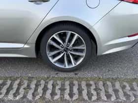Kia Optima (2014) thumbnail 15