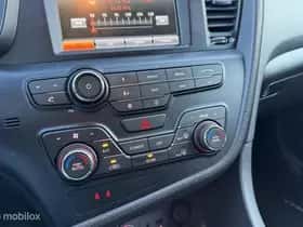 Kia Optima (2014) thumbnail 25