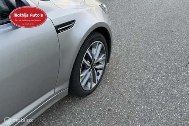 Kia Optima (2014) thumbnail 5