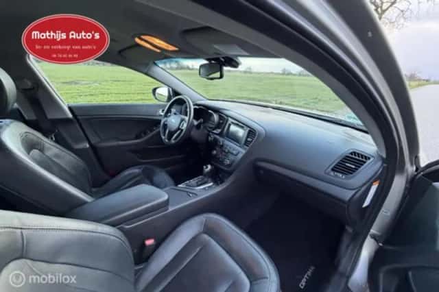 Kia Optima (2014) thumbnail 6