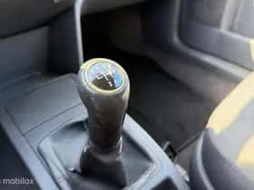 Volkswagen Polo (2004) thumbnail 15