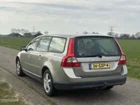 Volvo V70 (2008) thumbnail 12