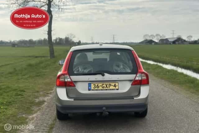 Volvo V70 (2008) thumbnail 7