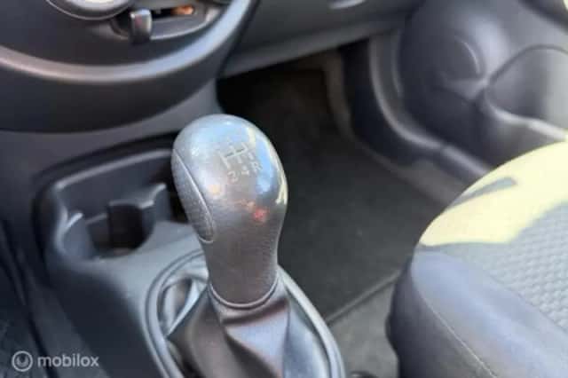 Nissan Micra (2024) thumbnail 12