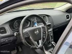 Volvo V40 (2018) thumbnail 15