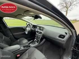Volvo V40 (2018) thumbnail 4