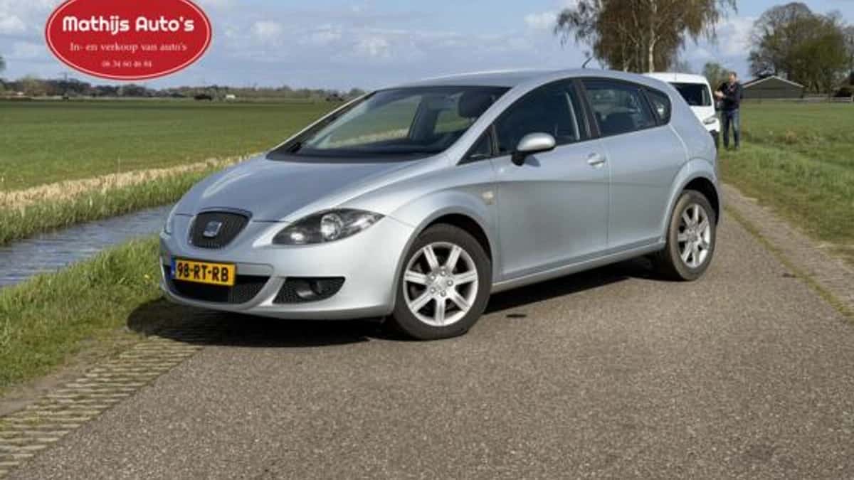 SEAT Leon (2005) — foto 1