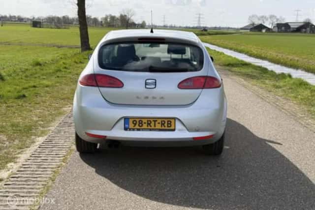 SEAT Leon (2005) thumbnail 13