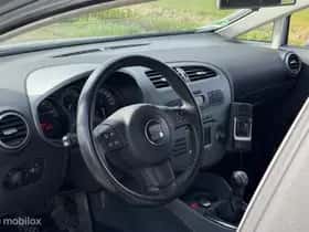 SEAT Leon (2005) thumbnail 16