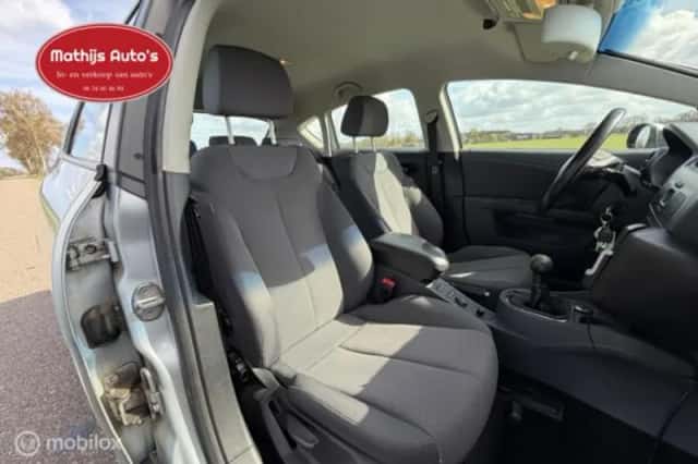 SEAT Leon (2005) thumbnail 7