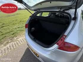 SEAT Leon (2005) thumbnail 9