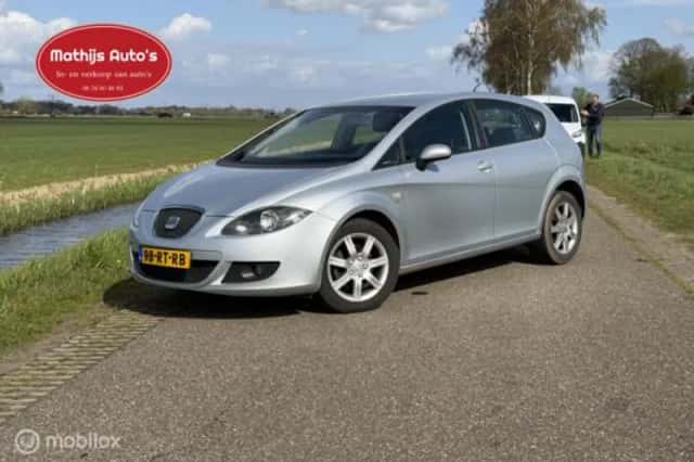SEAT Leon (2005) thumbnail 1