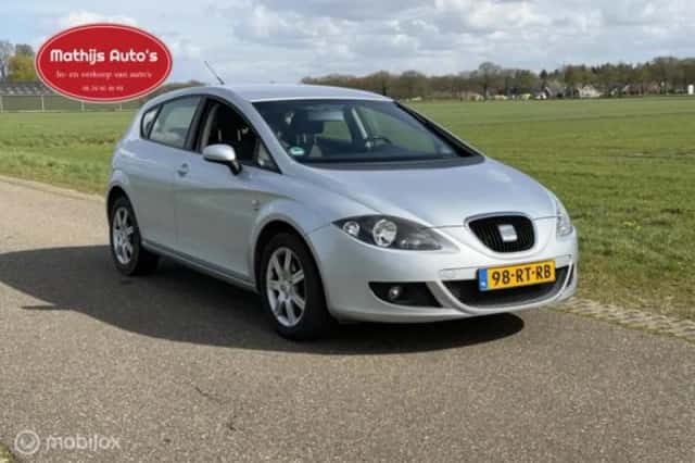 SEAT Leon (2005) thumbnail 2