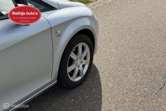 SEAT Leon (2005) thumbnail 5