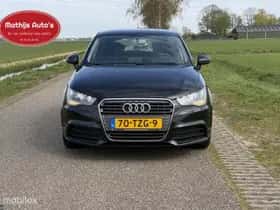 Audi A1 (2012) thumbnail 2