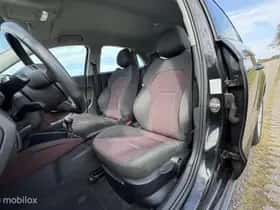 Audi A1 (2012) thumbnail 14