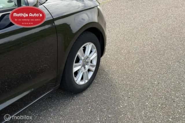 Audi A1 (2012) thumbnail 9