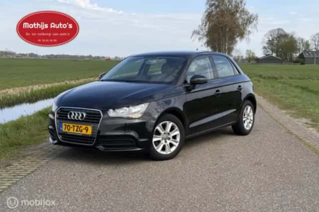 Audi A1 (2012) thumbnail 1