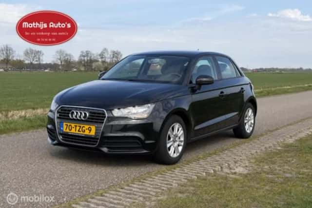 Audi A1 (2012) thumbnail 3