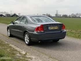 Volvo S60 (2008) thumbnail 11