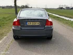 Volvo S60 (2008) thumbnail 12