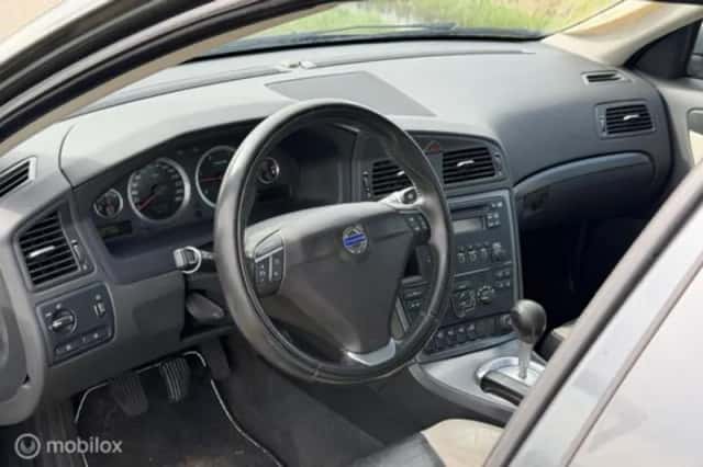 Volvo S60 (2008) thumbnail 14