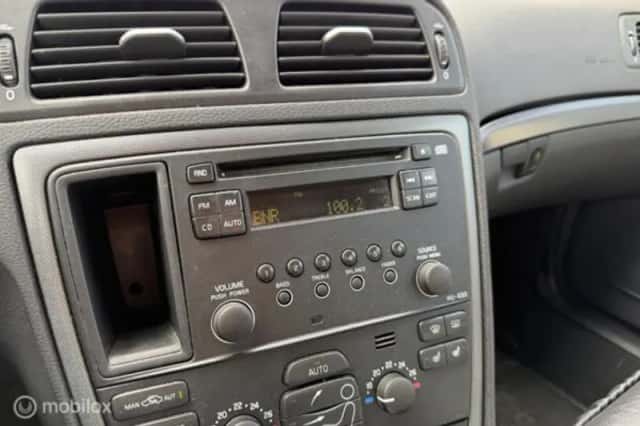 Volvo S60 (2008) thumbnail 17