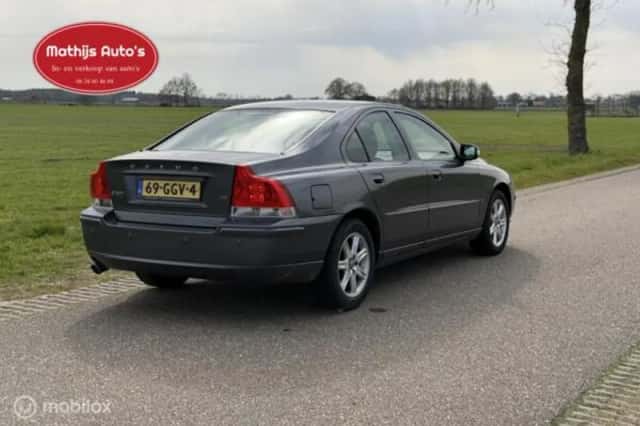 Volvo S60 (2008) thumbnail 7
