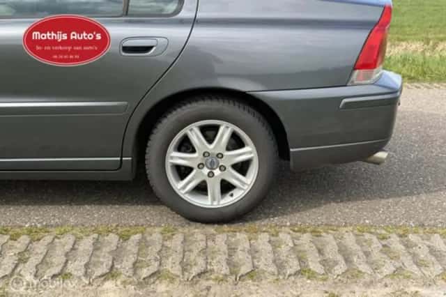 Volvo S60 (2008) thumbnail 10