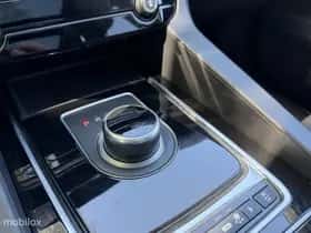 Jaguar F-Pace (2016) thumbnail 21