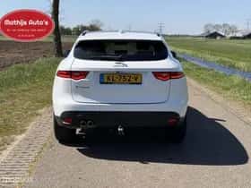 Jaguar F-Pace (2016) thumbnail 6
