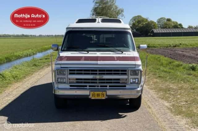 Chevrolet USA (1990) thumbnail 2
