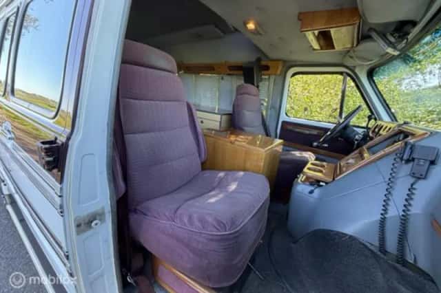 Chevrolet USA (1990) thumbnail 12