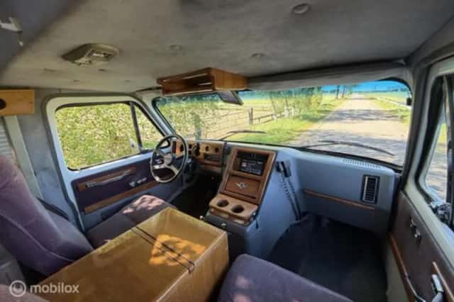 Chevrolet USA (1990) thumbnail 16