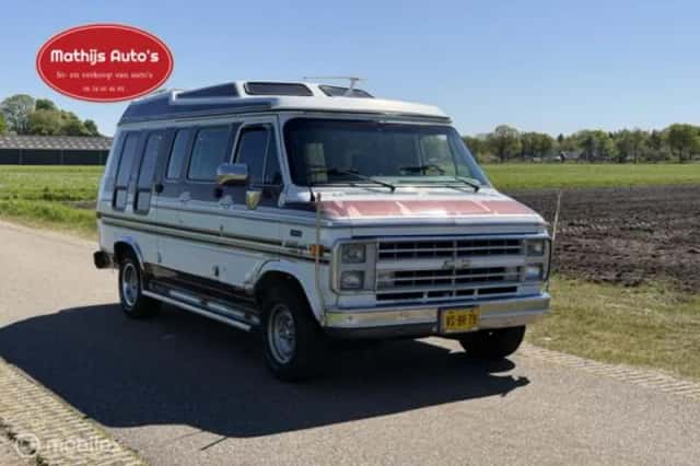 Chevrolet USA (1990) thumbnail 4