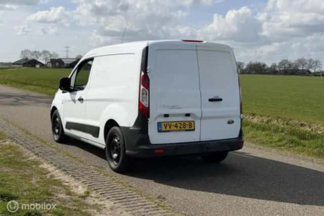 Ford Transit (2016) thumbnail 12