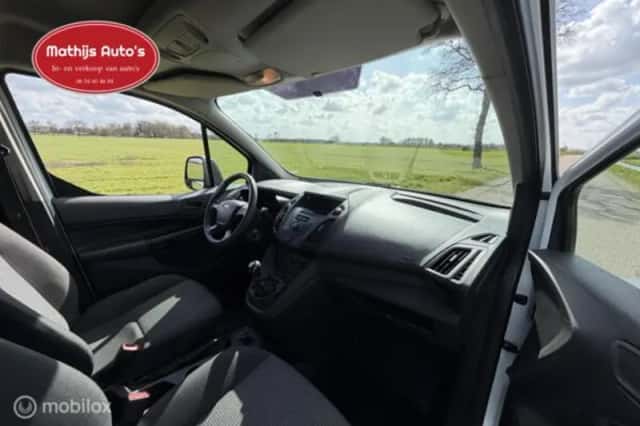 Ford Transit (2016) thumbnail 6