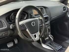 Volvo V40 (2022) thumbnail 11