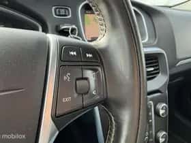 Volvo V40 (2022) thumbnail 14