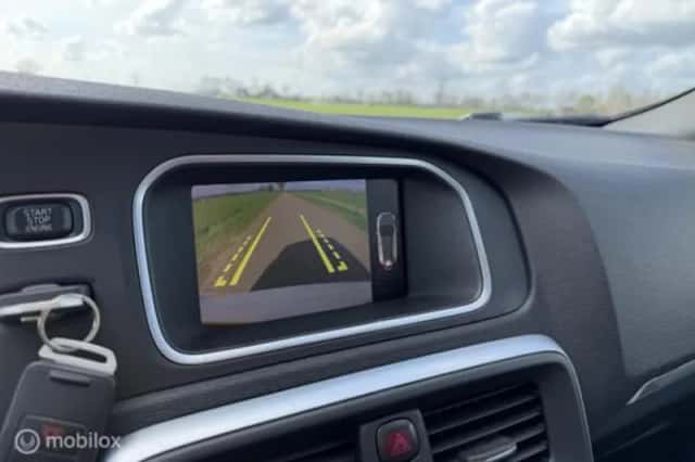 Volvo V40 (2022) thumbnail 26